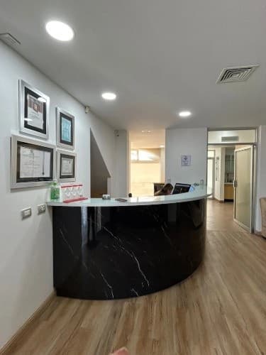 Urzola Dentistry interior